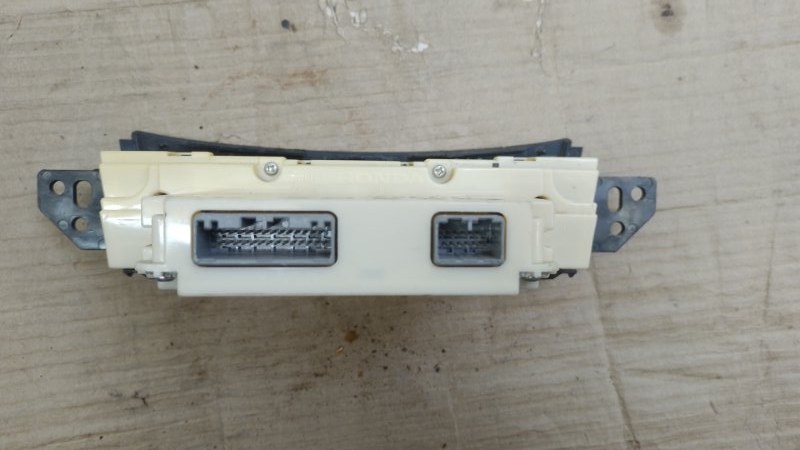 Блок управления печкой HONDA ACCORD CU8 / TSX 08-14