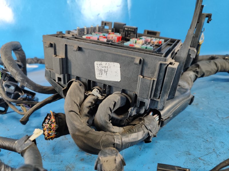 Блок предохранителей моторный отсек EXPEDITION 17- 2018 T35PDTD