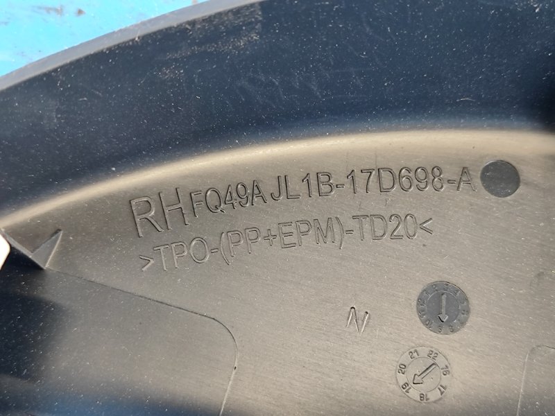 Накладка крепления зеркала EXPEDITION 17- 2018 T35PDTD