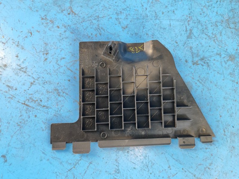 Крышка блока предохранителей EXPEDITION 17- 2018 T35PDTD