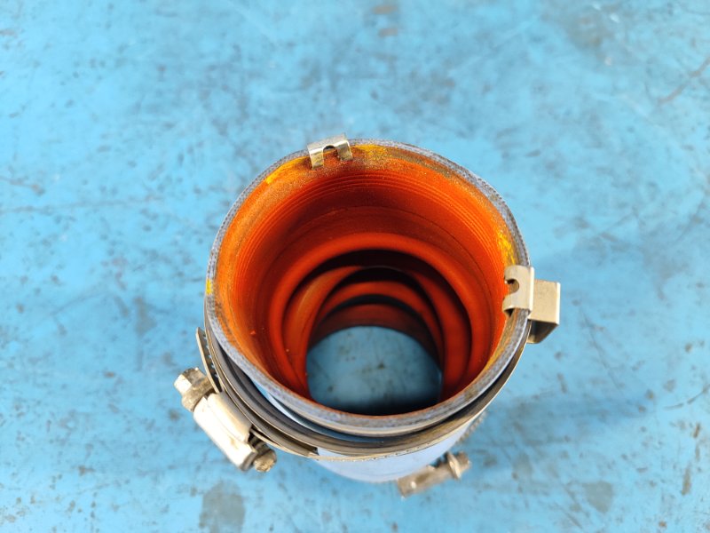 Патрубок интеркулера FORD EXPEDITION 17- T35PDTD Патрубок интеркулера FORD EXPEDITION 17- T35PDTD