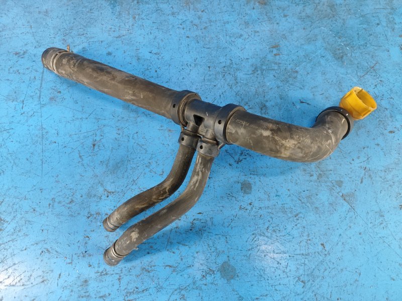 Патрубок системы охлаждения EXPEDITION 17- 2018 T35PDTD Патрубок системы охлаждения EXPEDITION 17- 2018 T35PDTD