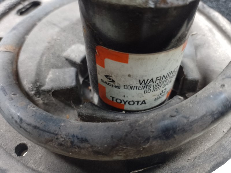 Амортизатор задний левый AVALON 05-12 2007 3.5 2GR-FE