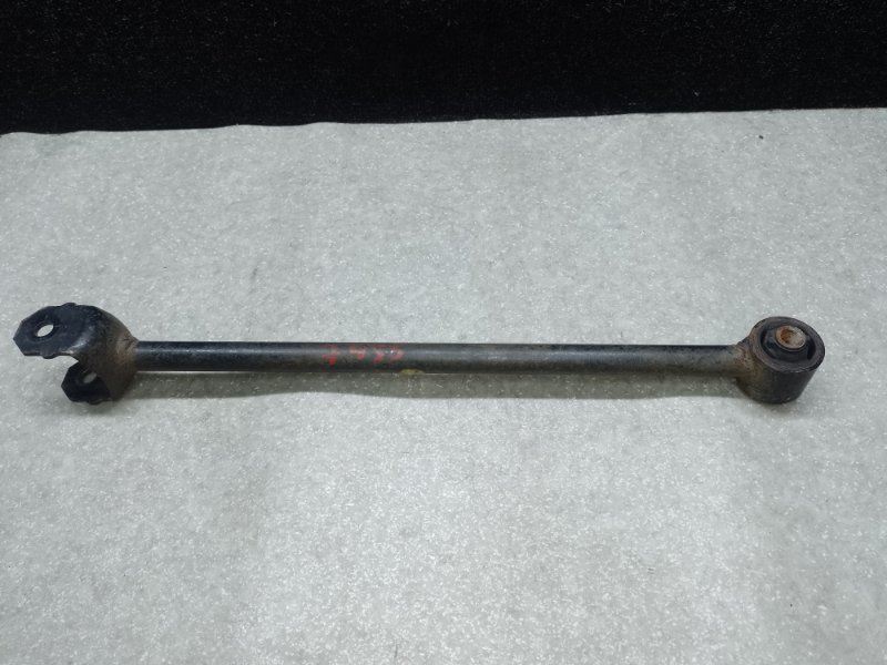 Рычаг задней подвески продольный VENZA 09-16 2009 3.5 2GR-FE Рычаг задней подвески продольный VENZA 09-16 2009 3.5 2GR-FE