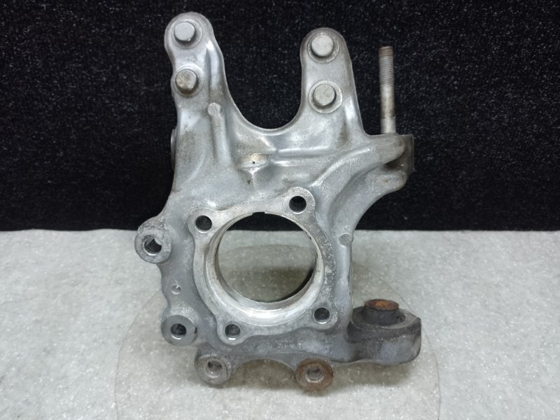 Цапфа задняя правая MDX (YD2) 06-13 Цапфа задняя правая MDX (YD2) 06-13