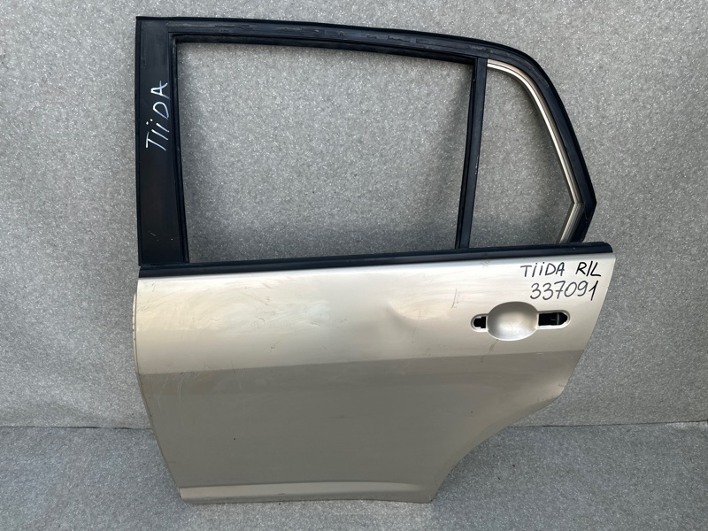 Дверь задняя левая TIIDA/VERSA C11 04-11