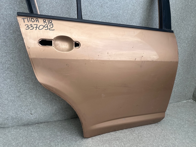 Дверь задняя правая NISSAN TIIDA/VERSA C11 04-11