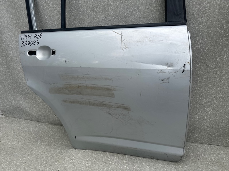 Дверь задняя правая TIIDA/VERSA C11 04-11