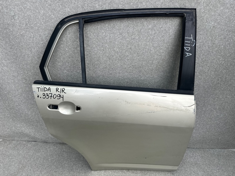 Дверь задняя правая TIIDA/VERSA C11 04-11