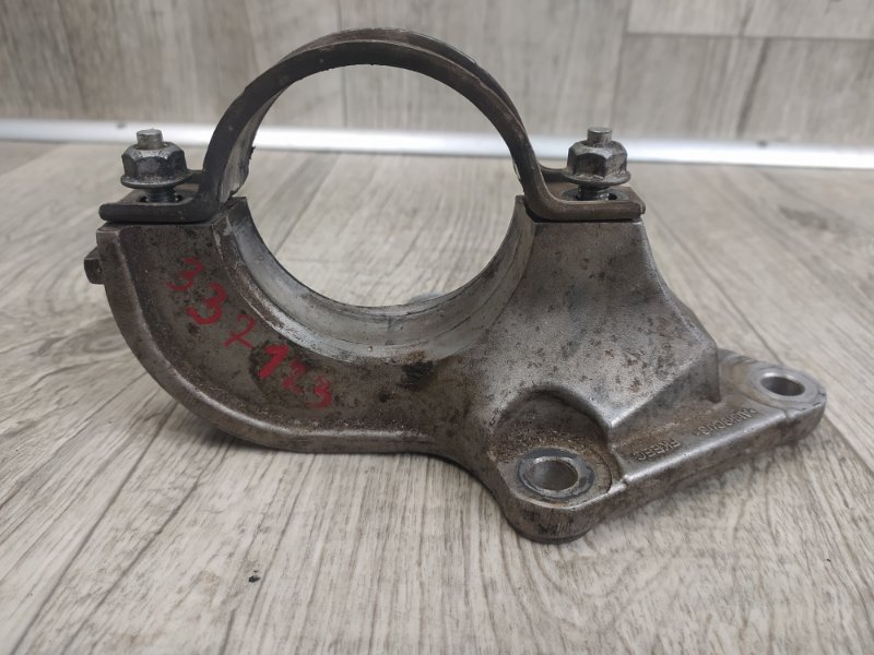 Кронштейн промежуточного вала FORD FUSION 14- 2017 Седан C20EDEF DG9Z-3K305-A Б/У