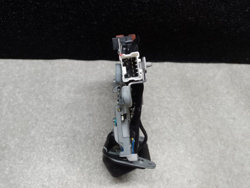 Замок крышки багажника NISSAN X-TRAIL/ROGUE T32 13-20