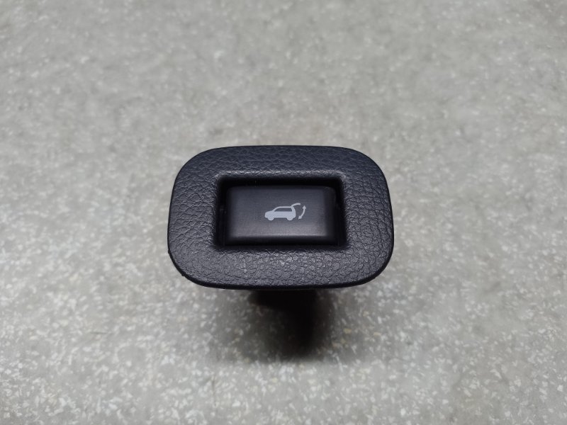 Кнопка закрывания крышки багажника NISSAN X-TRAIL/ROGUE T32 13-20 25140-4BA0B Б/У