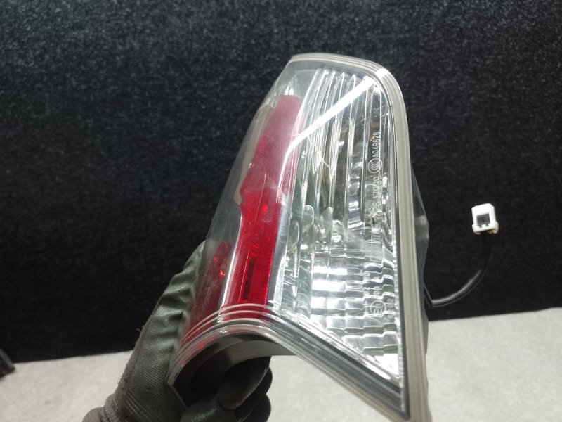 Фонарь внутренний левый X-TRAIL/ROGUE T32 13-20