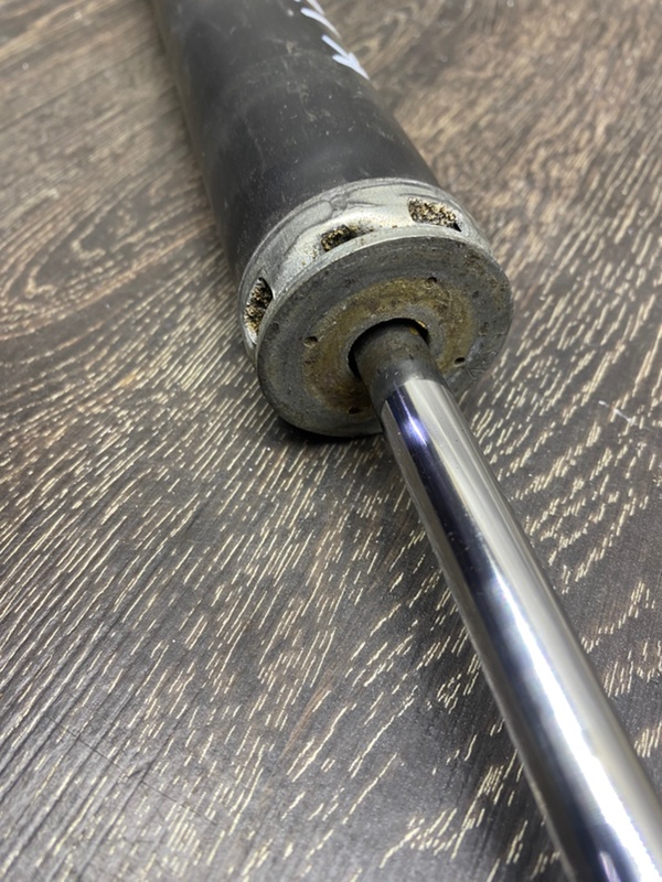 Амортизатор задний KIZASHI 09-14 2011 J24B