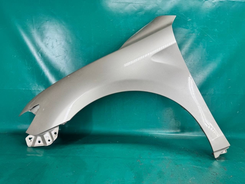 Запчасть крыло переднее левое TOYOTA CAMRY 40 06-11 2008 2.4 2AZFE 53802-06120 Б/У Крыло переднее левое TOYOTA CAMRY 40 06-11 2008 2.4 2AZFE 53802-06120 Б/У