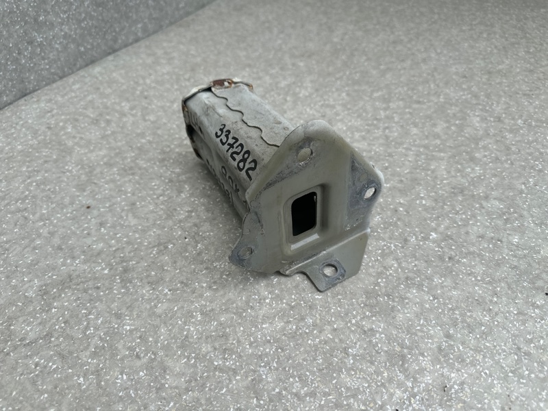 Кронштейн усилителя переднего бампера левый ACURA RDX 12-19 3.5 J35Z2 Кронштейн усилителя переднего бампера левый ACURA RDX 12-19 3.5 J35Z2