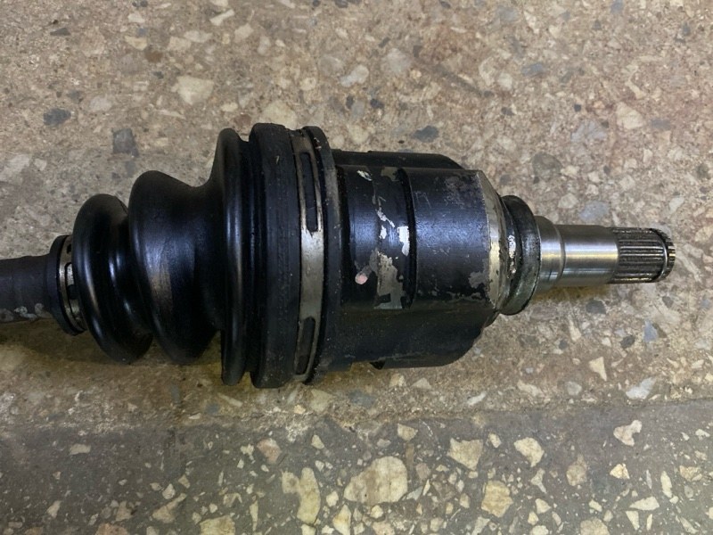 Привод передний левый TOYOTA COROLLA 120 00-07 Привод передний левый TOYOTA COROLLA 120 00-07