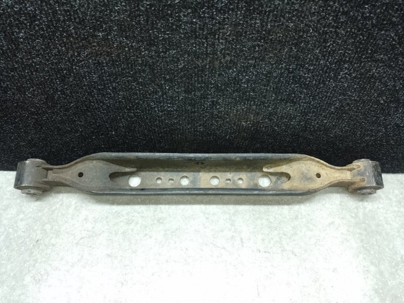 Рычаг задней подвески поперечный нижний левый X-TRAIL/ROGUE T32 13-20