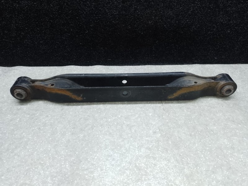 Рычаг задней подвески поперечный нижний левый NISSAN X-TRAIL/ROGUE T32 13-20