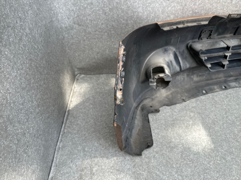 Бампер передний TIIDA/VERSA C11 04-11