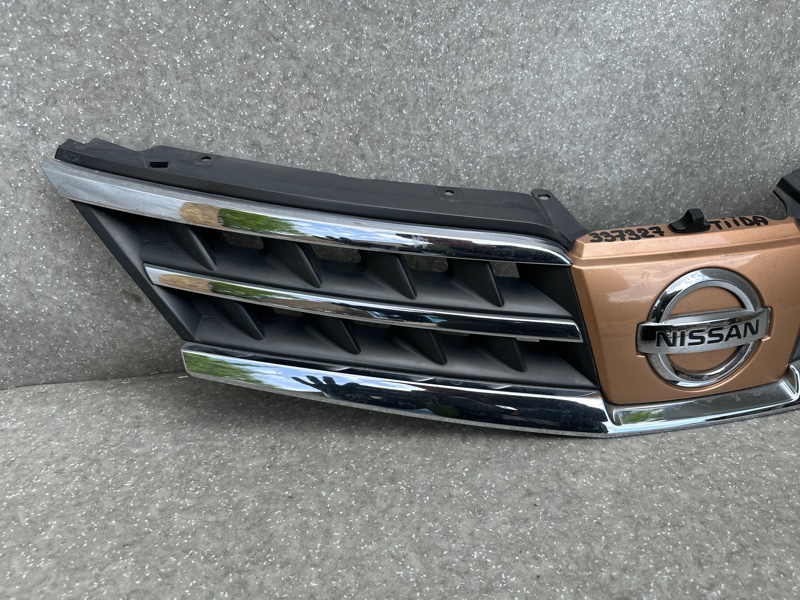 Решетка радиатора NISSAN TIIDA/VERSA C11 04-11