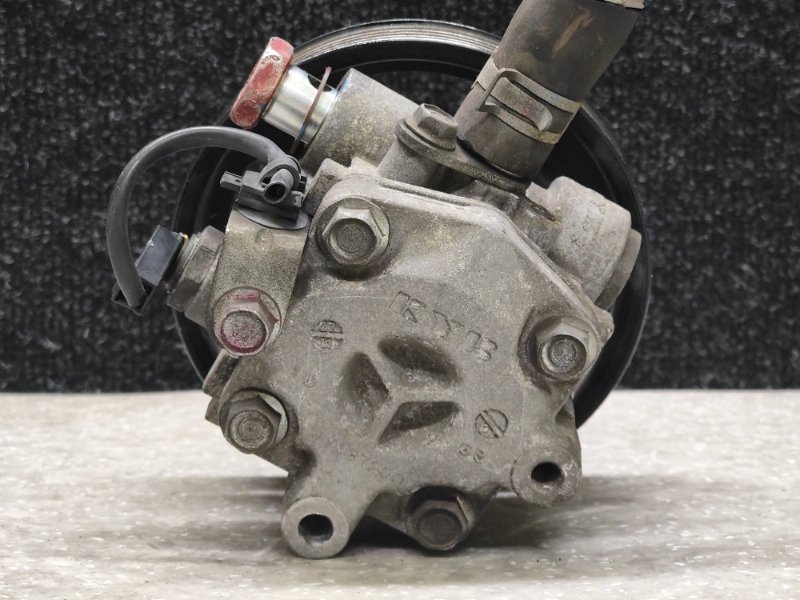 Насос ГУР OUTLANDER XL 05-13 2.4 4B12