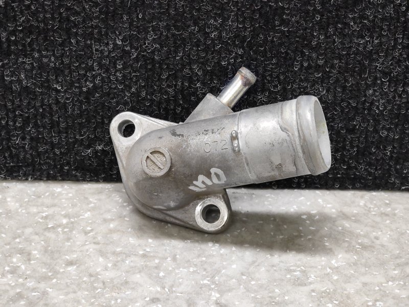 Запчасть фланец системы охлаждения MITSUBISHI OUTLANDER XL 05-13 2.4 4B12 1305A072 Б/У Фланец системы охлаждения MITSUBISHI OUTLANDER XL 05-13 2.4 4B12 1305A072 Б/У