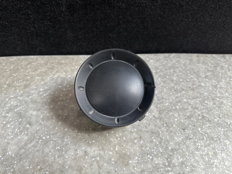 Заглушка ПТФ правая NISSAN TIIDA/VERSA C11 04-11 62050-CY000 Б/У