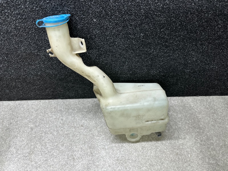 Бачок омывателя ACURA MDX (YD2) 06-13 3.7 Бачок омывателя ACURA MDX (YD2) 06-13 3.7