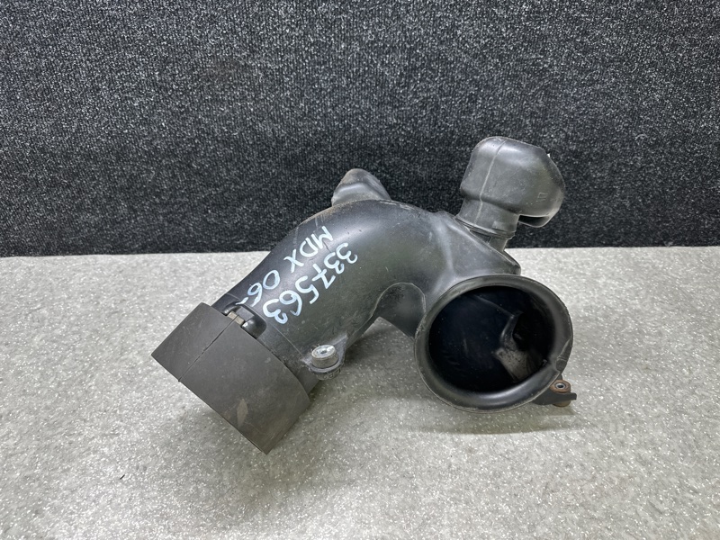 Резонатор воздушного фильтра ACURA MDX (YD2) 06-13 3.7