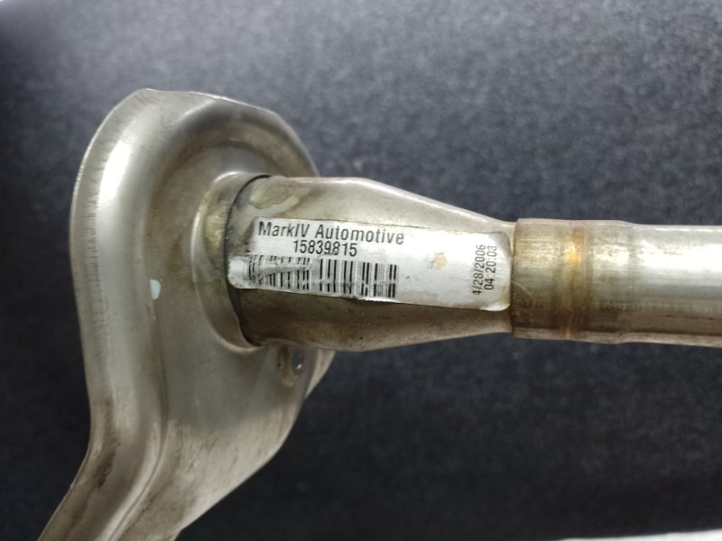 Горловина топливного бака HUMMER H3 05-10 L52 3.5 L Горловина топливного бака HUMMER H3 05-10 L52 3.5 L