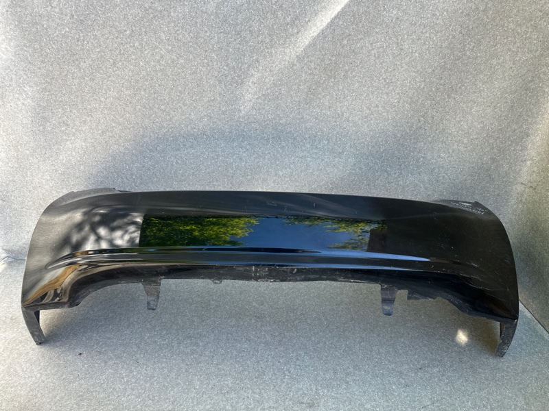 Бампер задний PRIUS - 30 09-17