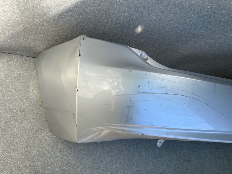 Бампер задний PRIUS - 30 09-17