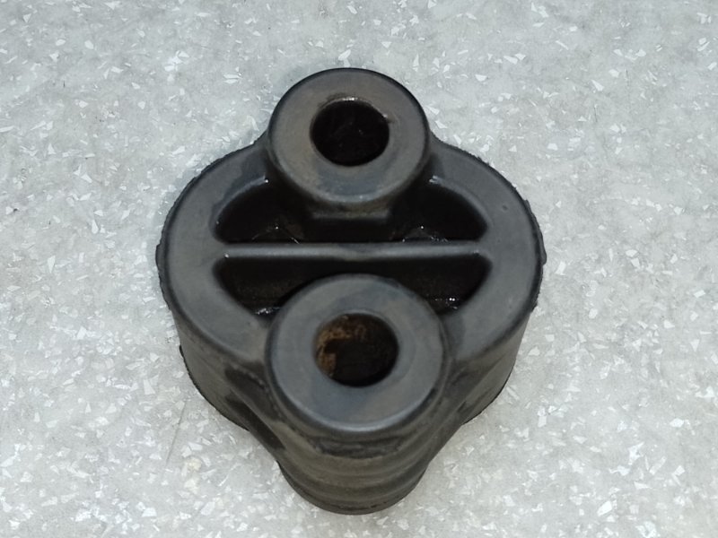 Крепление глушителя HUMMER H3 05-10 L52 3.5 L Крепление глушителя HUMMER H3 05-10 L52 3.5 L