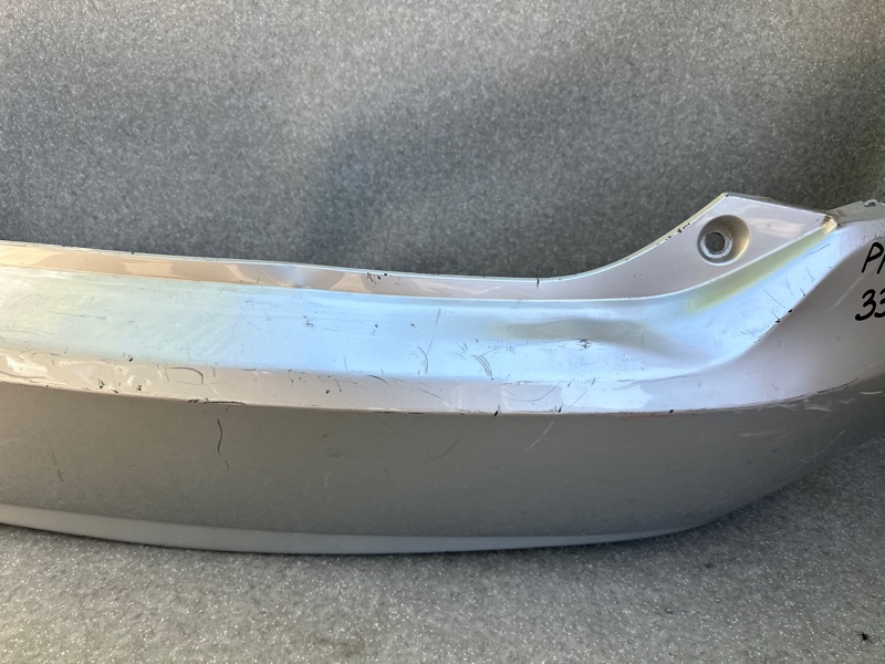 Бампер задний PRIUS - 30 09-17