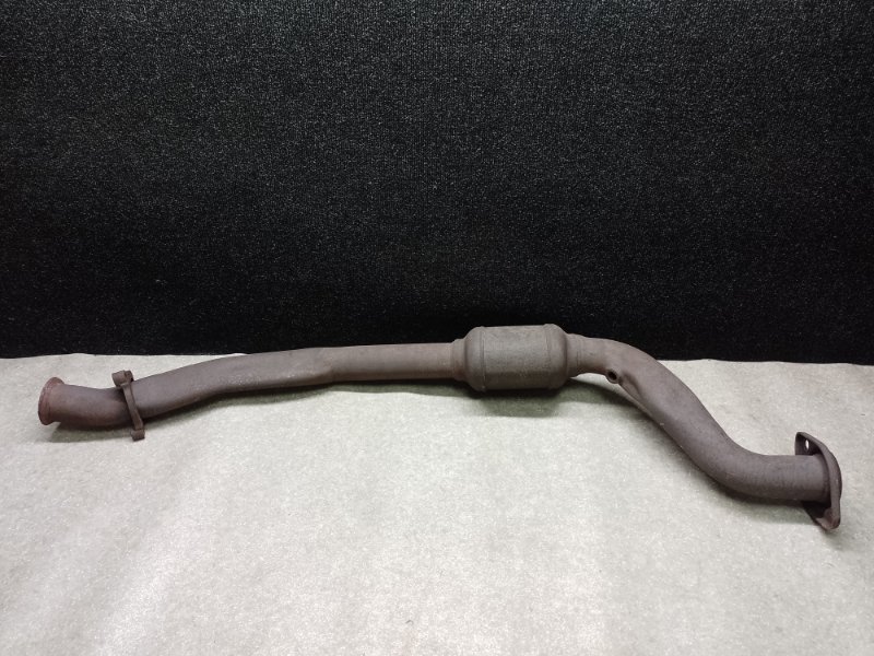 Запчасть катализатор задний HUMMER H3 05-10 2006 L52 3.5 L 15292649 Б/У Катализатор задний HUMMER H3 05-10 2006 L52 3.5 L 15292649 Б/У