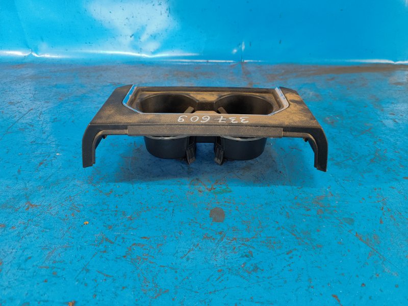 Подстаканник FORD EXPEDITION 17- T35PDTD