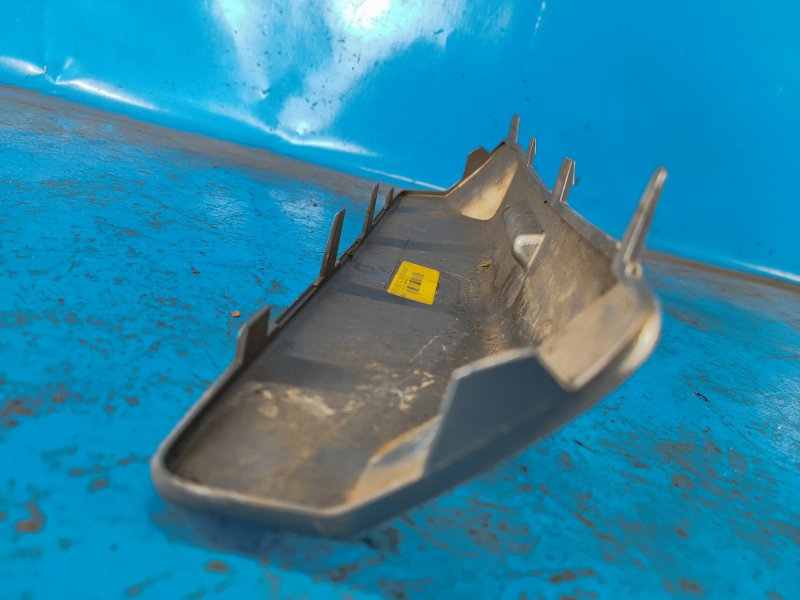 Накладка бампера задняя EXPEDITION 17- 2018 T35PDTD