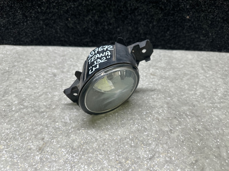 Противотуманная фара левая NISSAN TEANA J32 08-14 26155-8990A Б/У