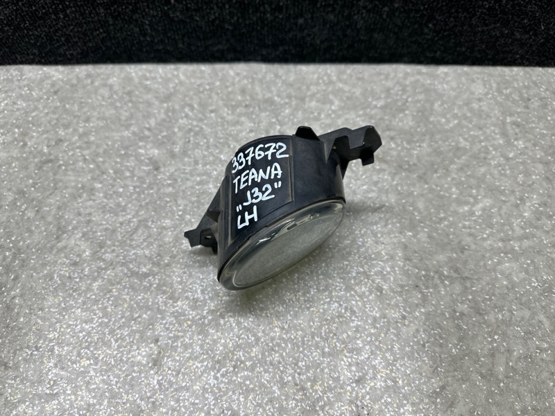 Противотуманная фара левая TEANA J32 08-14