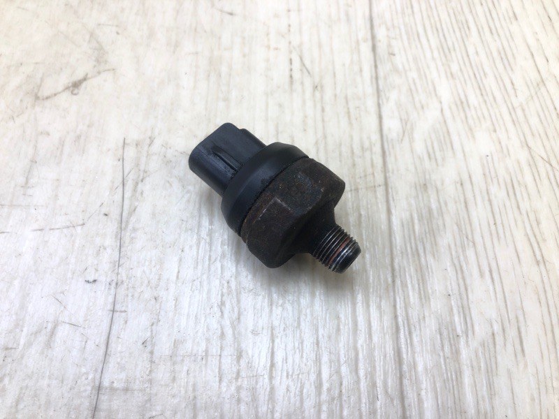 Датчик давления масла ДВС LEXUS ES300 96-01 1998 MCV20 3.0 1MZFE 8353060020 Б/У