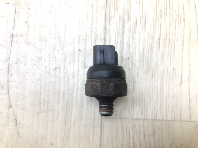 Датчик давления масла ДВС ES300 96-01 1998 MCV20 3.0 1MZFE