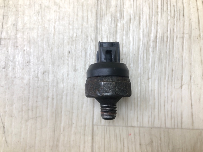 Датчик давления масла ДВС LEXUS ES300 96-01 MCV20 3.0 1MZFE