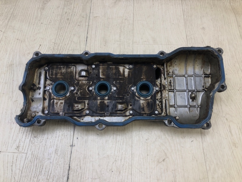 Крышка клапанная правая ES300 96-01 1998 MCV20 3.0 1MZFE