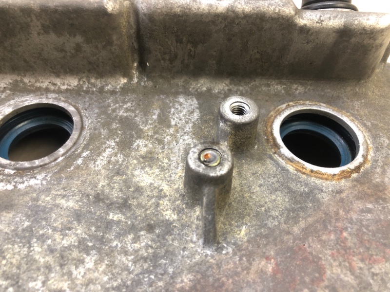 Крышка клапанная правая ES300 96-01 1998 MCV20 3.0 1MZFE