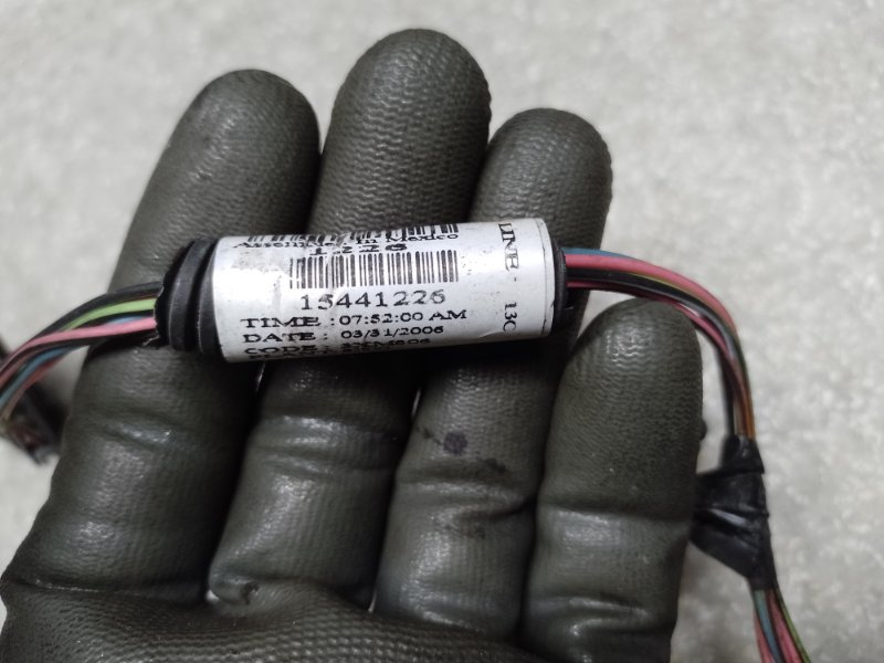 Проводка форсунок H3 05-10 2006 L52 3.5 L