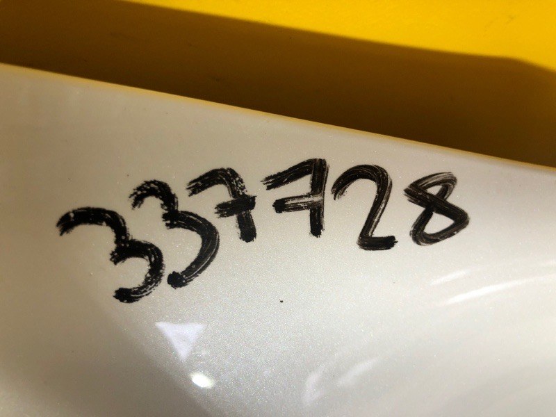 Капот CT200 17-