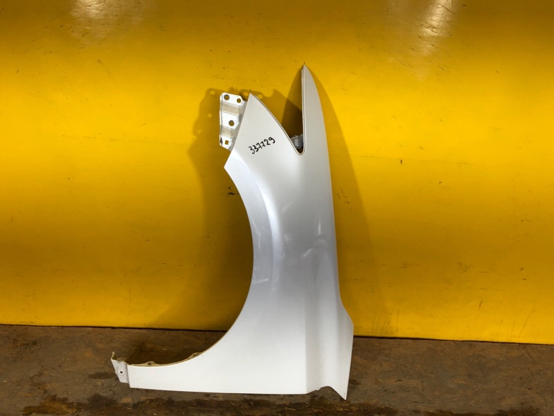 Крыло переднее левое LEXUS CT200 17- 53802-76010 Б/У