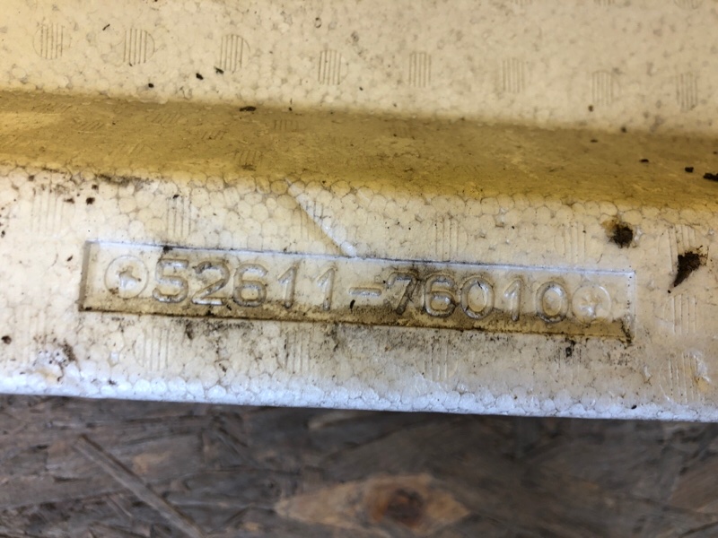 Наполнитель бампера передний CT200 17-