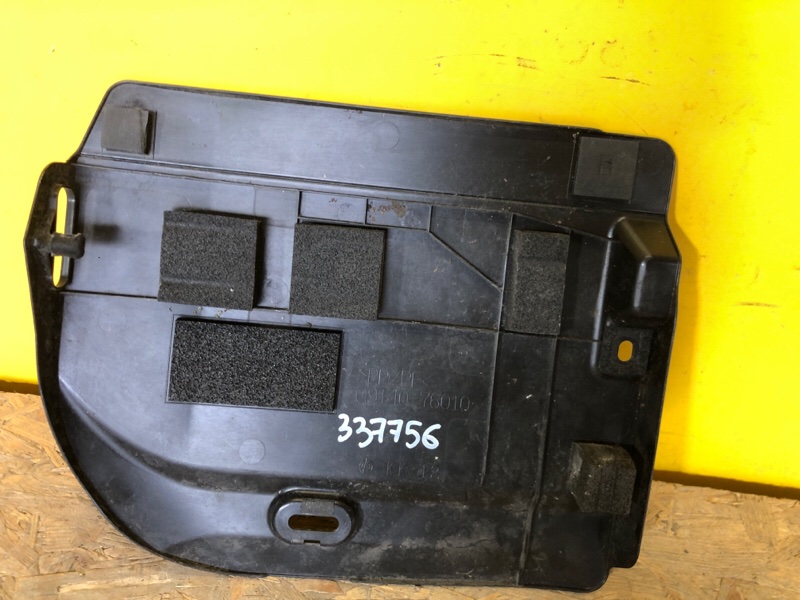 Накладка двигателя декоративная LEXUS CT200 17-